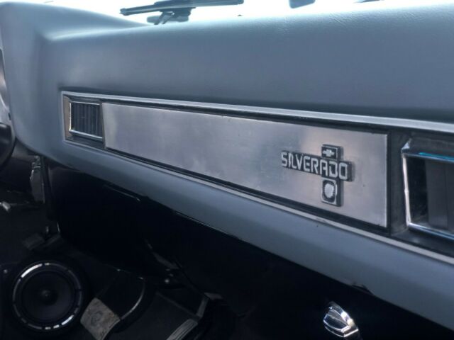 1985 Black Chevrolet C-10