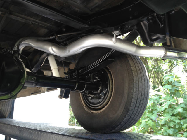 1985 White Chevrolet C-10 Cab & Chassis