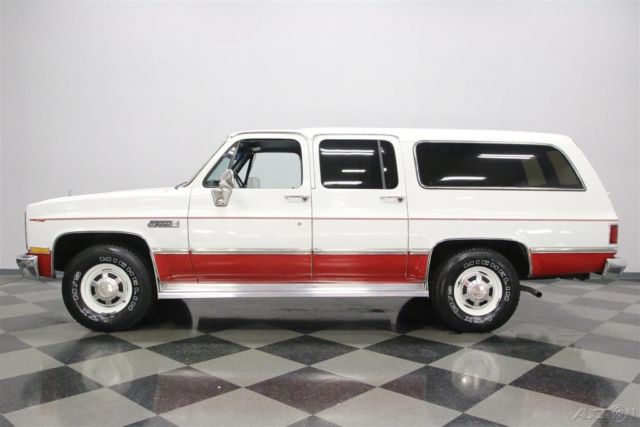 1985 White GMC Suburban