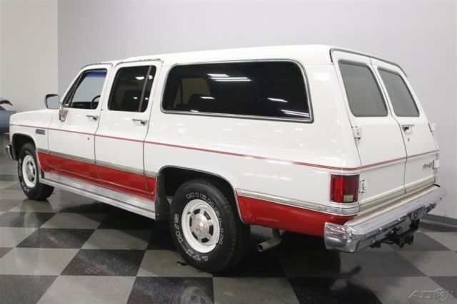 1985 White GMC Suburban