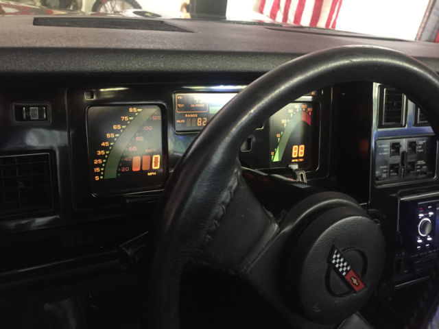 1985 Red Chevrolet Corvette Coupe