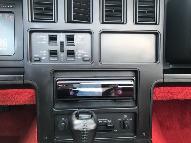 1985 Red Chevrolet Corvette Coupe