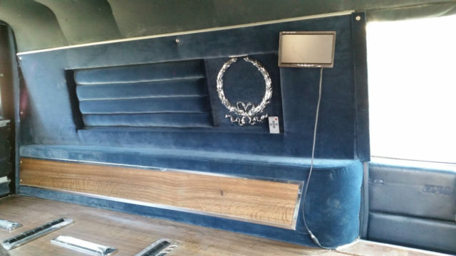 1985 Blue Cadillac Fleetwood Sedan