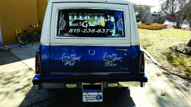 1985 Blue Cadillac Fleetwood Sedan