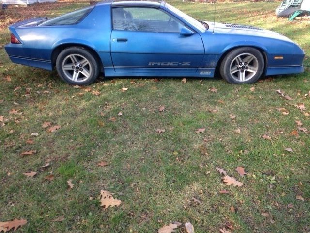 1985 Blue Chevrolet Camaro