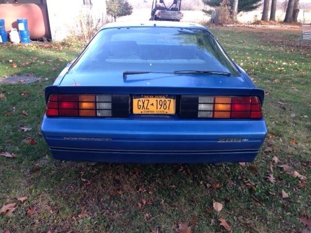1985 Blue Chevrolet Camaro