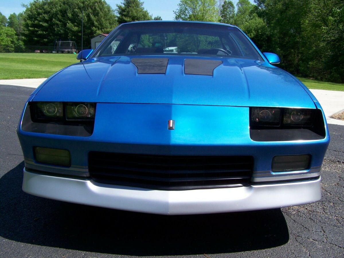 1985 Blue Chevrolet Camaro Coupe