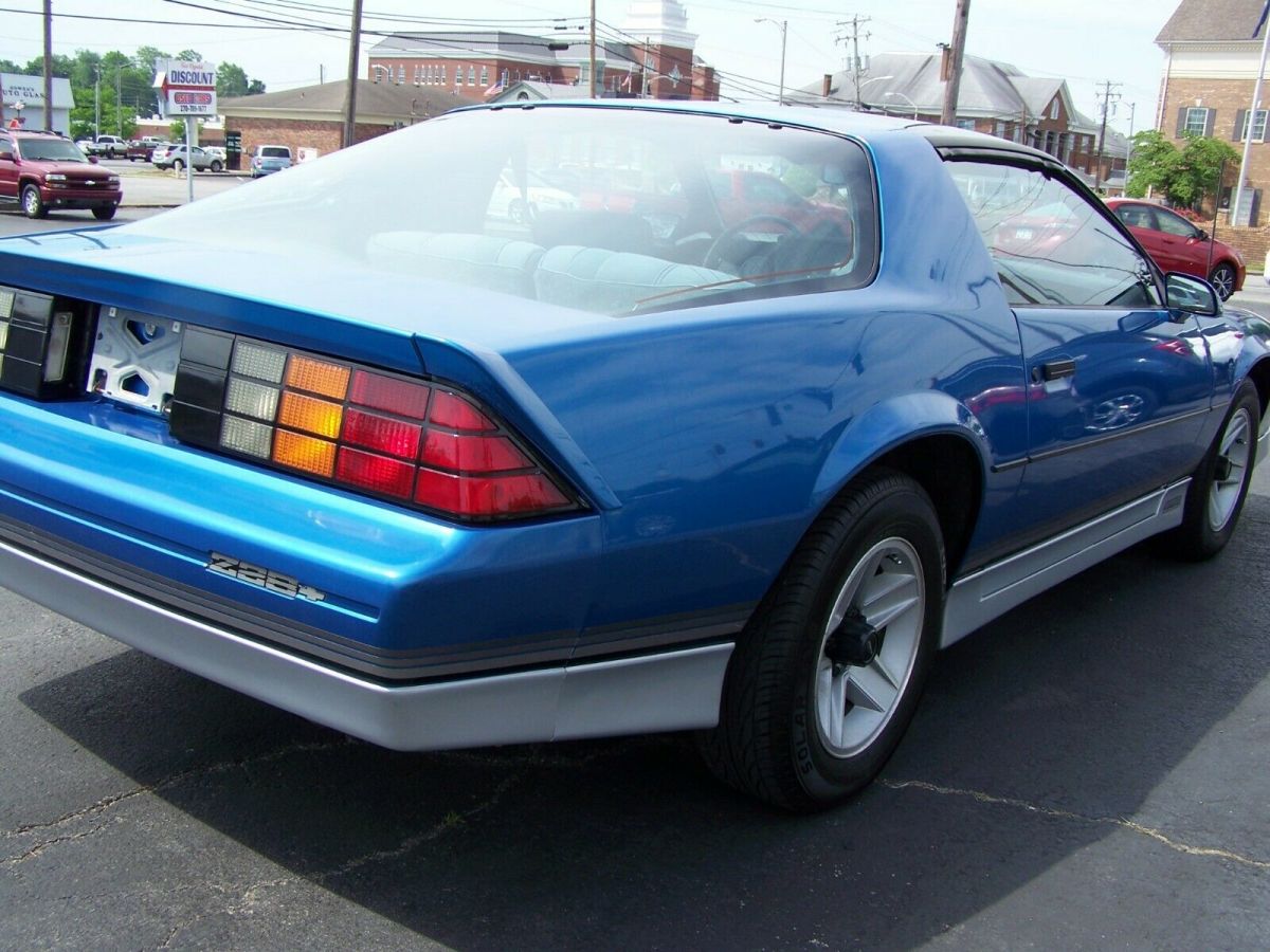 1985 Blue Chevrolet Camaro Coupe