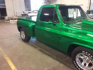 1985 Green Chevrolet C-10 Standard Cab Pickup
