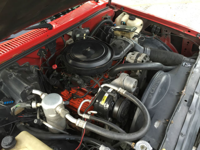 1985 Red Chevrolet Blazer