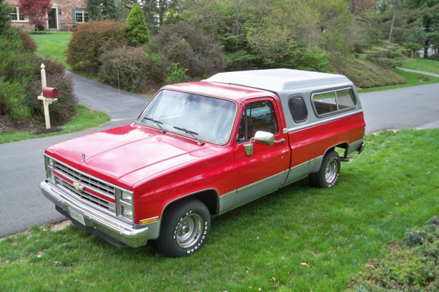 1985 Red Chevrolet C-10 Pickup