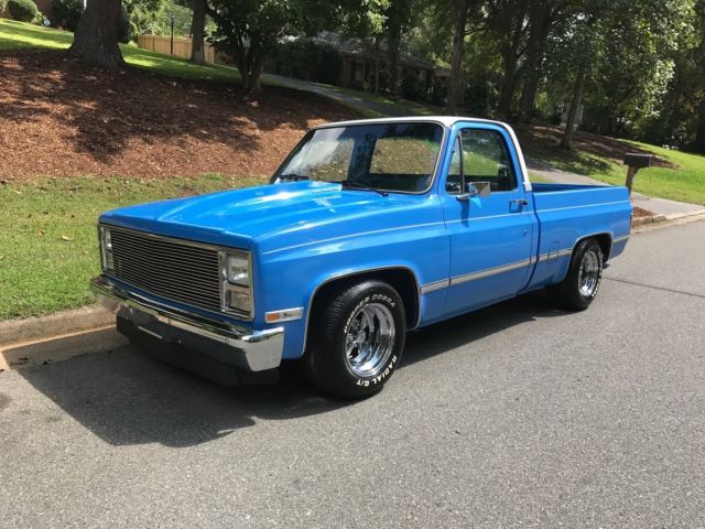 1985 Blue Chevrolet C-10 Cab & Chassis