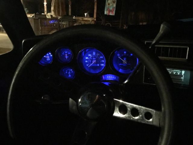 1985 Blue Chevrolet C-10 Cab & Chassis