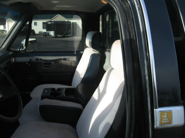 1985 Black Chevrolet C-10 Single Cab Dually