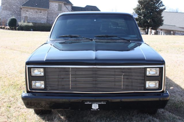 1985 Black Chevrolet C-10