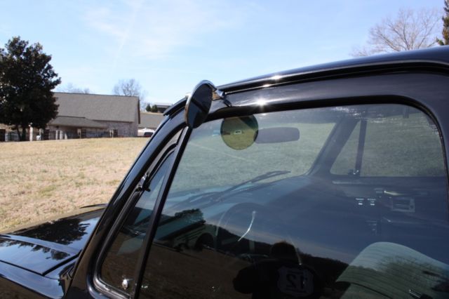 1985 Black Chevrolet C-10