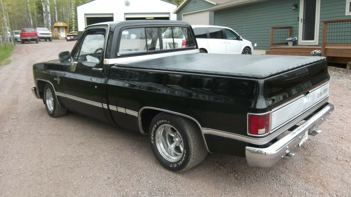 1985 Black Chevrolet C-10 Standard Cab Pickup