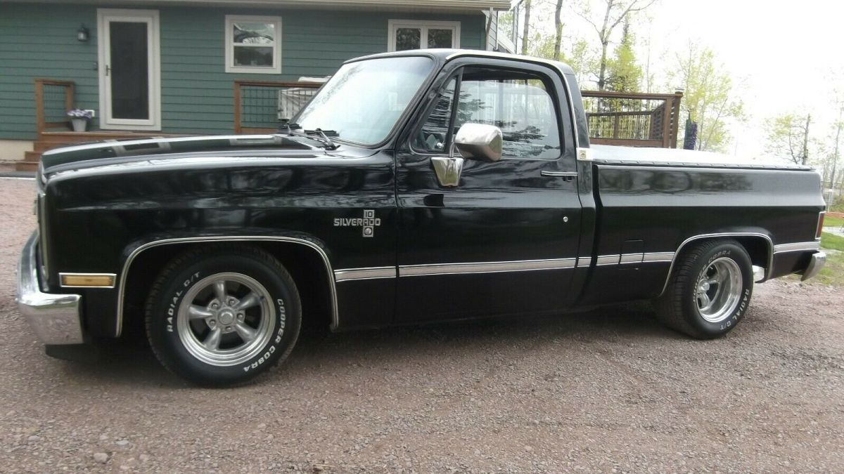1985 Black Chevrolet C-10 Standard Cab Pickup