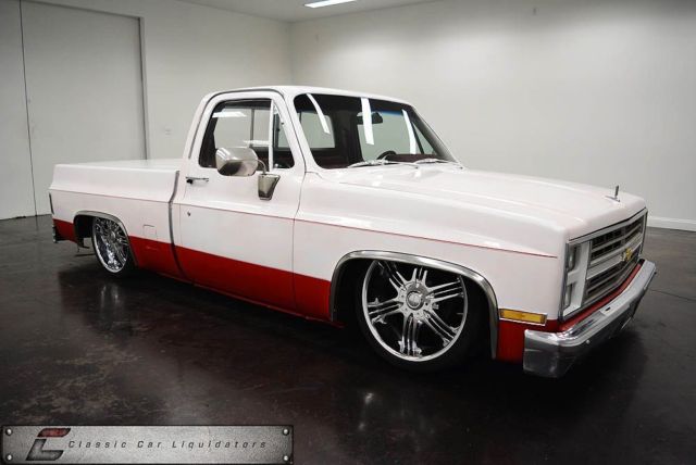 1985 White Chevrolet C-10 Pickup