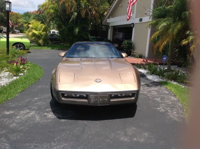 1985 Bronze Chevrolet Corvette Coupe