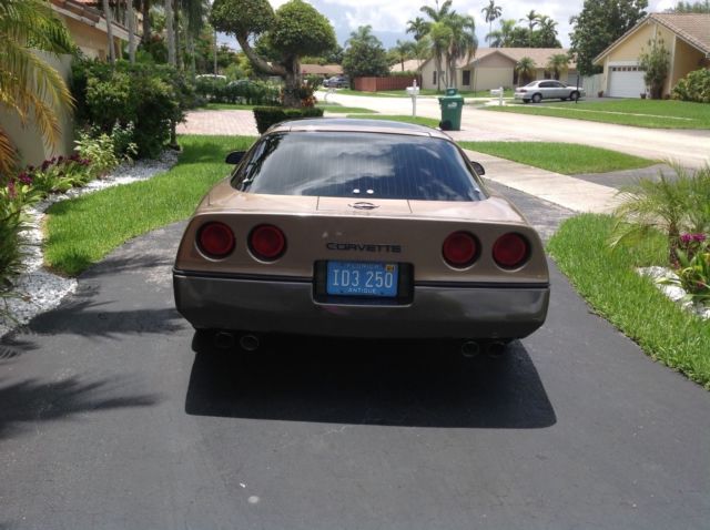 1985 Bronze Chevrolet Corvette Coupe