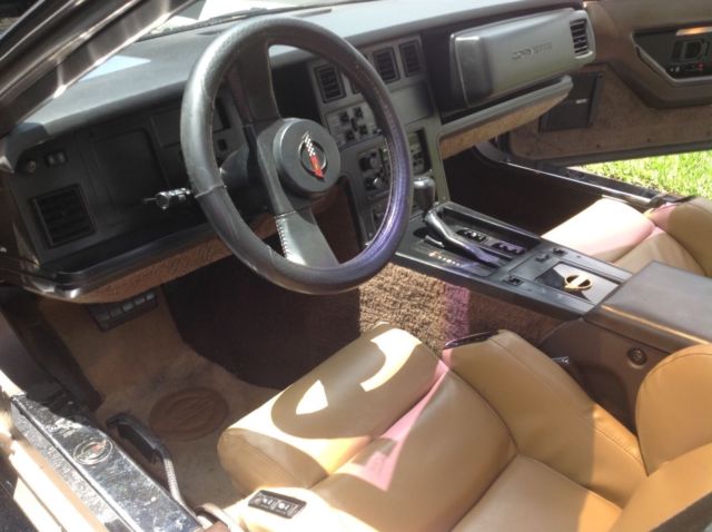 1985 Bronze Chevrolet Corvette Coupe