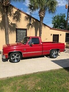 1985 Red Chevrolet C-10 SHORT & WIDE