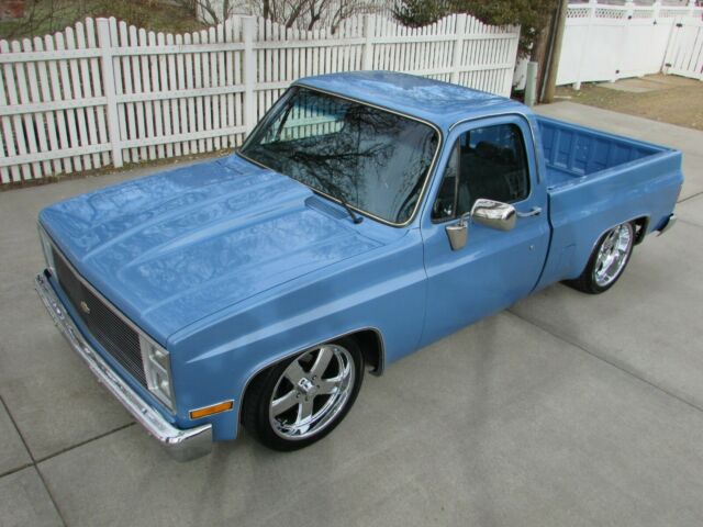 1985 Blue Chevrolet C-10 Standard Cab Pickup
