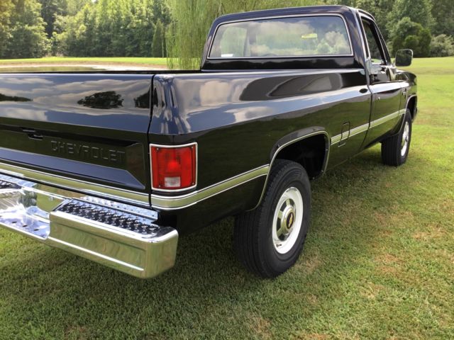 1985 Black Chevrolet C-10 Pickup