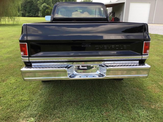 1985 Black Chevrolet C-10 Pickup