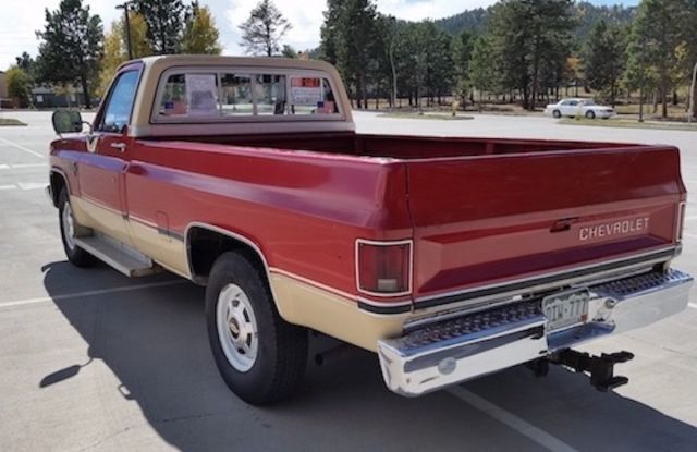 1985 APPLE RED AND CREAM Chevrolet C/K Pickup 2500 Standard Cab Pickup