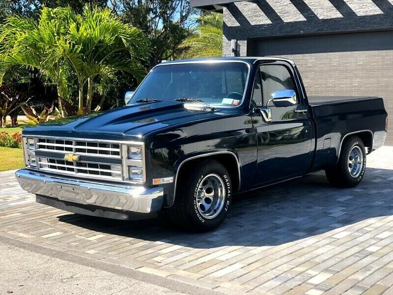 1985 Blue Chevrolet C-10 Classic Car