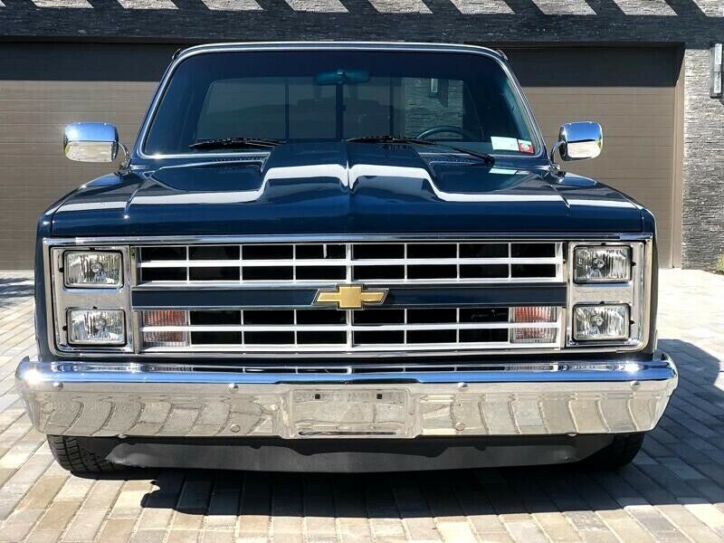 1985 Blue Chevrolet C-10 Classic Car