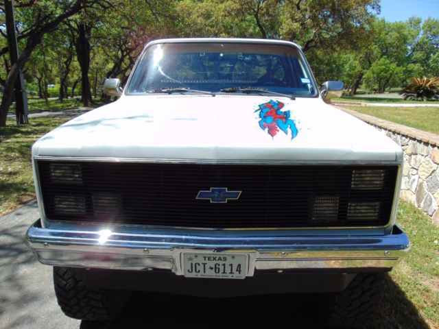 1985 White Chevrolet C/K Pickup 1500 Crew Cab Pickup