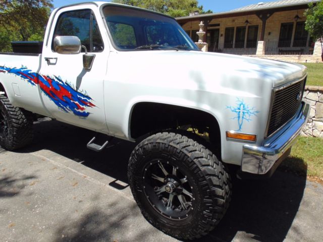 1985 White Chevrolet C/K Pickup 1500 Crew Cab Pickup