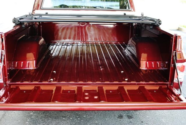 1985 Burgundy Chevrolet C-10 --