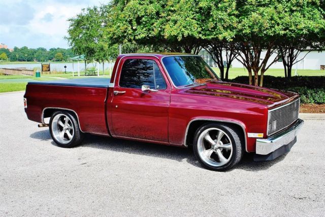 1985 Burgundy Chevrolet C-10 --