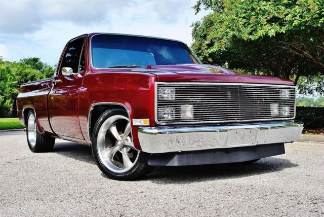 1985 Burgundy Chevrolet C-10 --