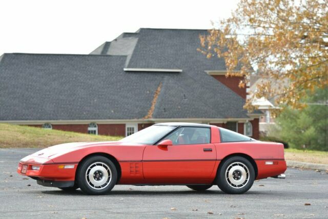 1985 Red Chevrolet Corvette Targa only 9150mls! Targa