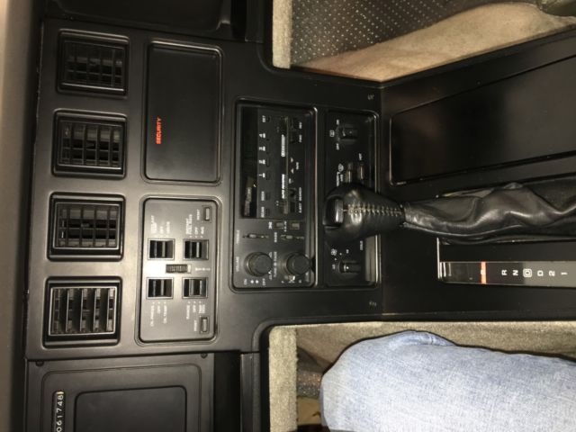 1985 Black Chevrolet Corvette Hatchback