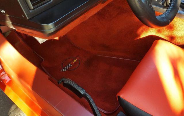 1985 Red Chevrolet Corvette Hatchback