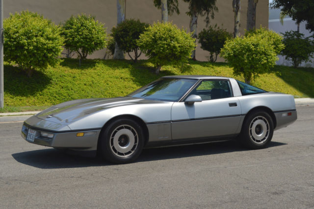 1985 Gray Chevrolet Corvette