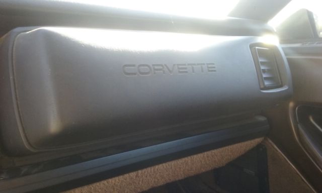 1985 Brown (see pictures) Chevrolet Corvette