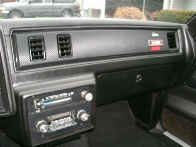 1985 Black/Silver Chevrolet El Camino Pickup