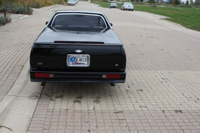 1985 black Chevrolet El Camino Cab & Chassis