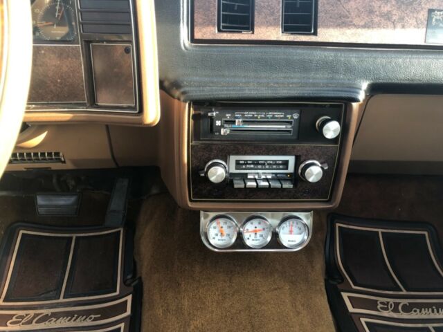 1985 Brown Chevrolet El Camino Pick up  coupe