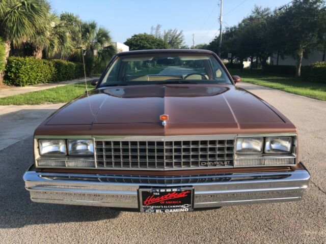 1985 Brown Chevrolet El Camino Pick up  coupe