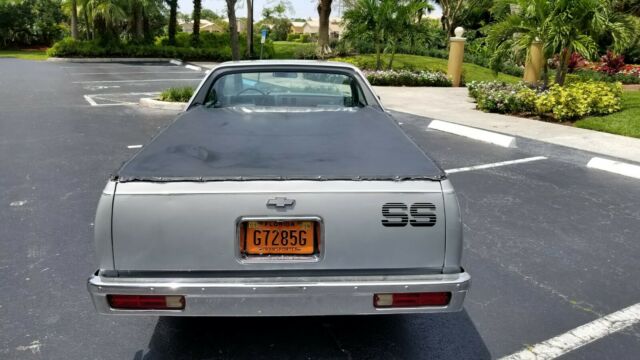 1985 Silver Chevrolet El Camino Coupe