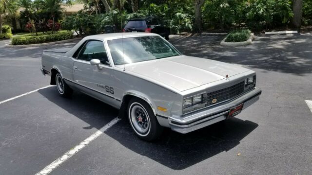 1985 Silver Chevrolet El Camino Coupe