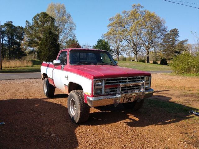 1985 Red Chevrolet C/K Pickup 1500 Standard Cab Pickup
